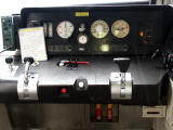 JR221系運転席